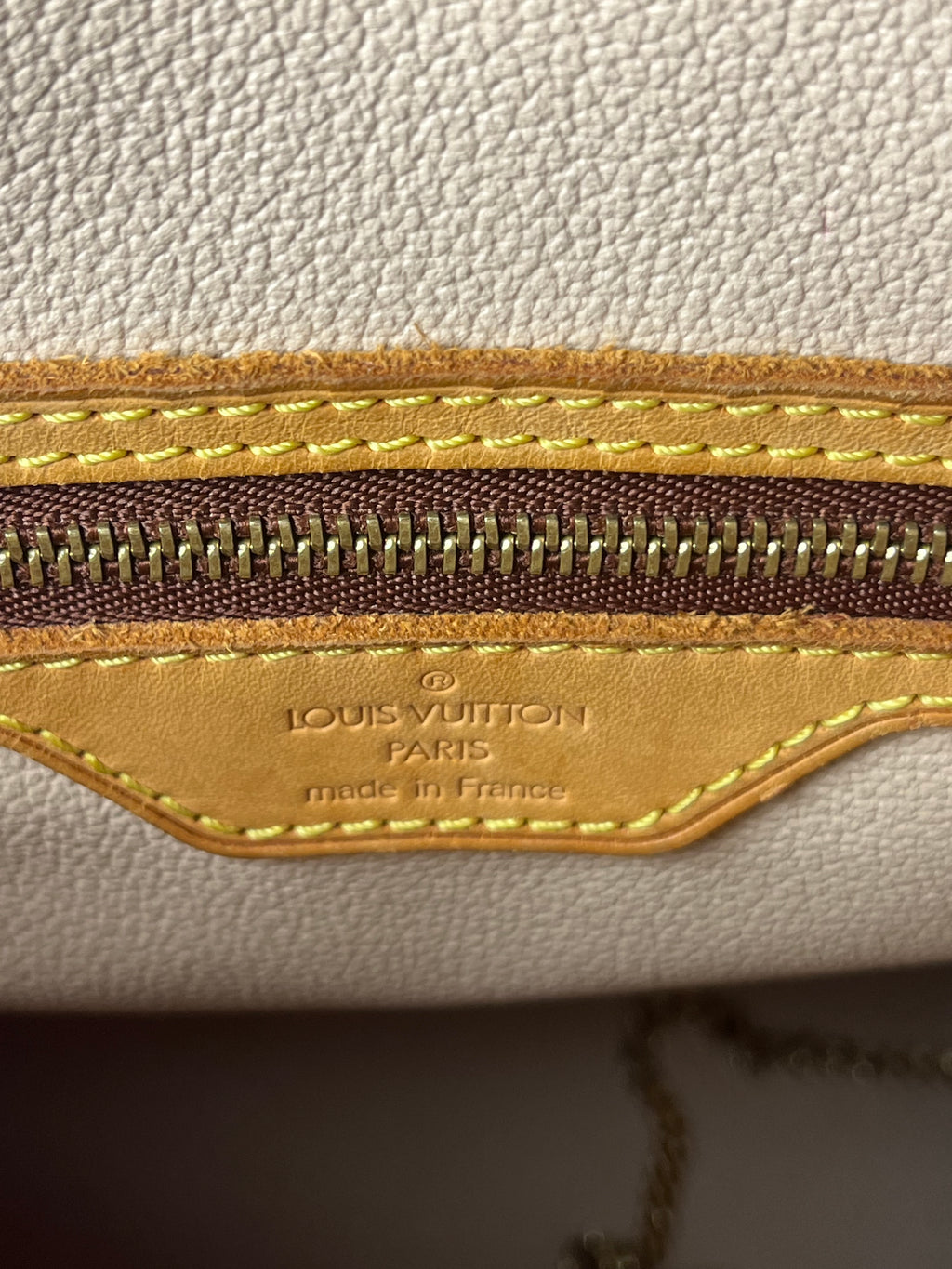 Louis Vuitton Bucket Mini