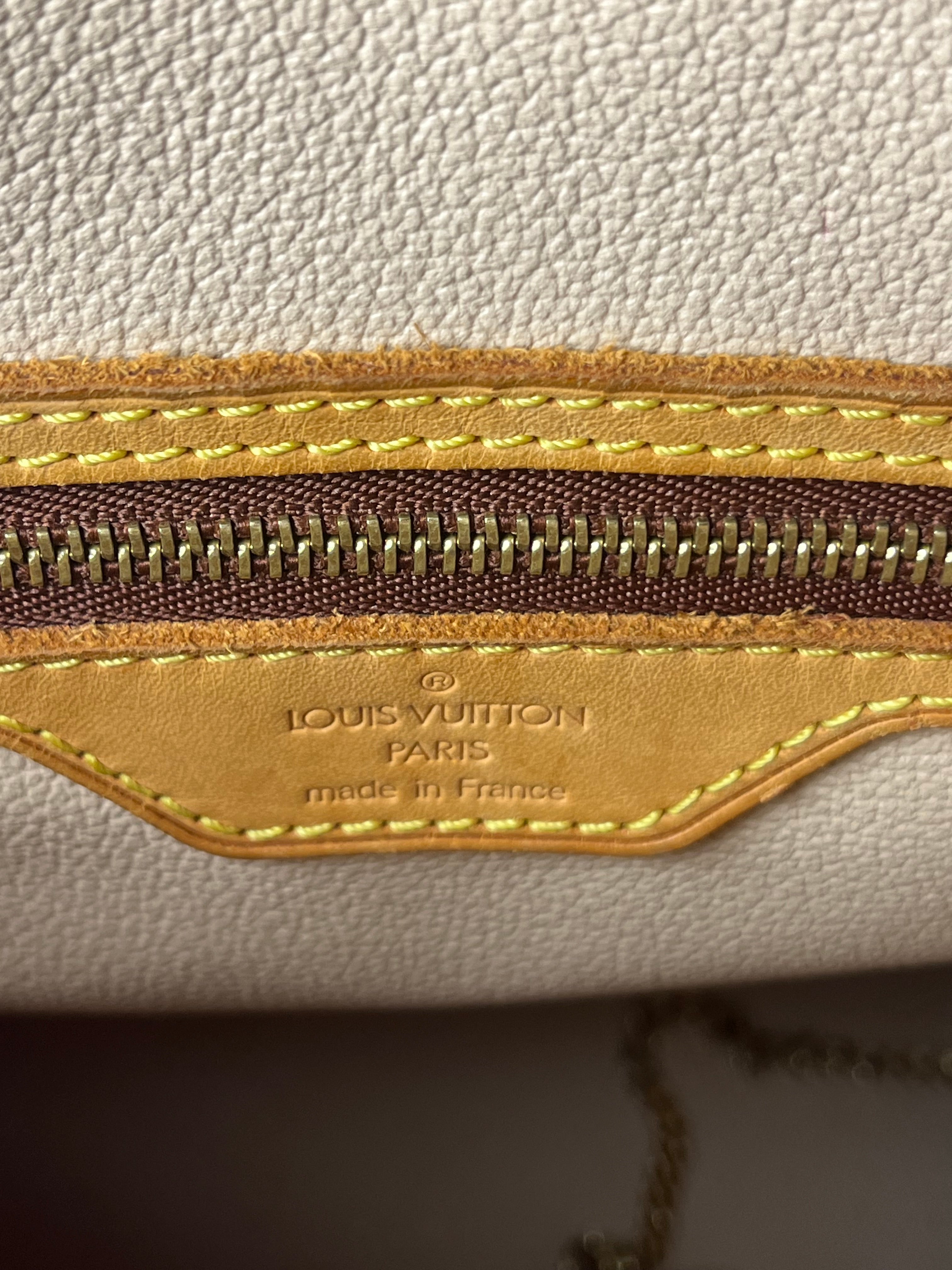 Louis Vuitton Bucket Mini