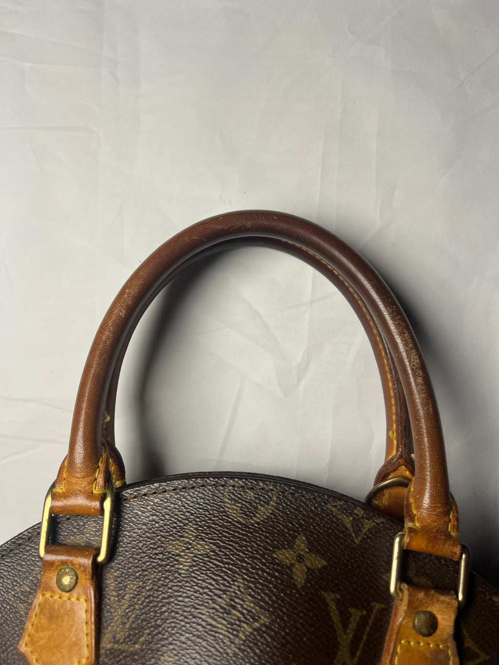 Louis Vuitton Ellipse PM
