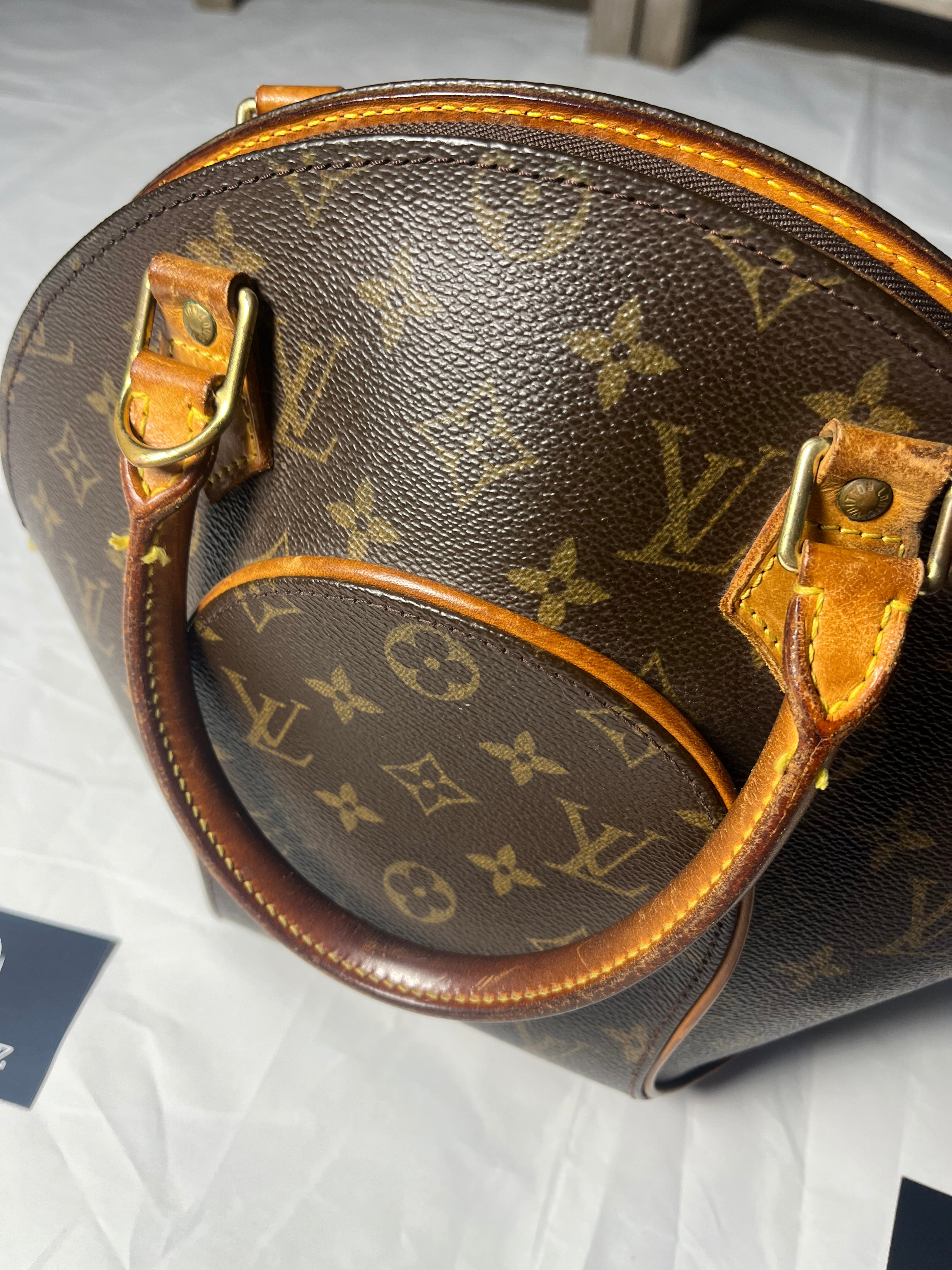 Louis Vuitton Ellipse PM