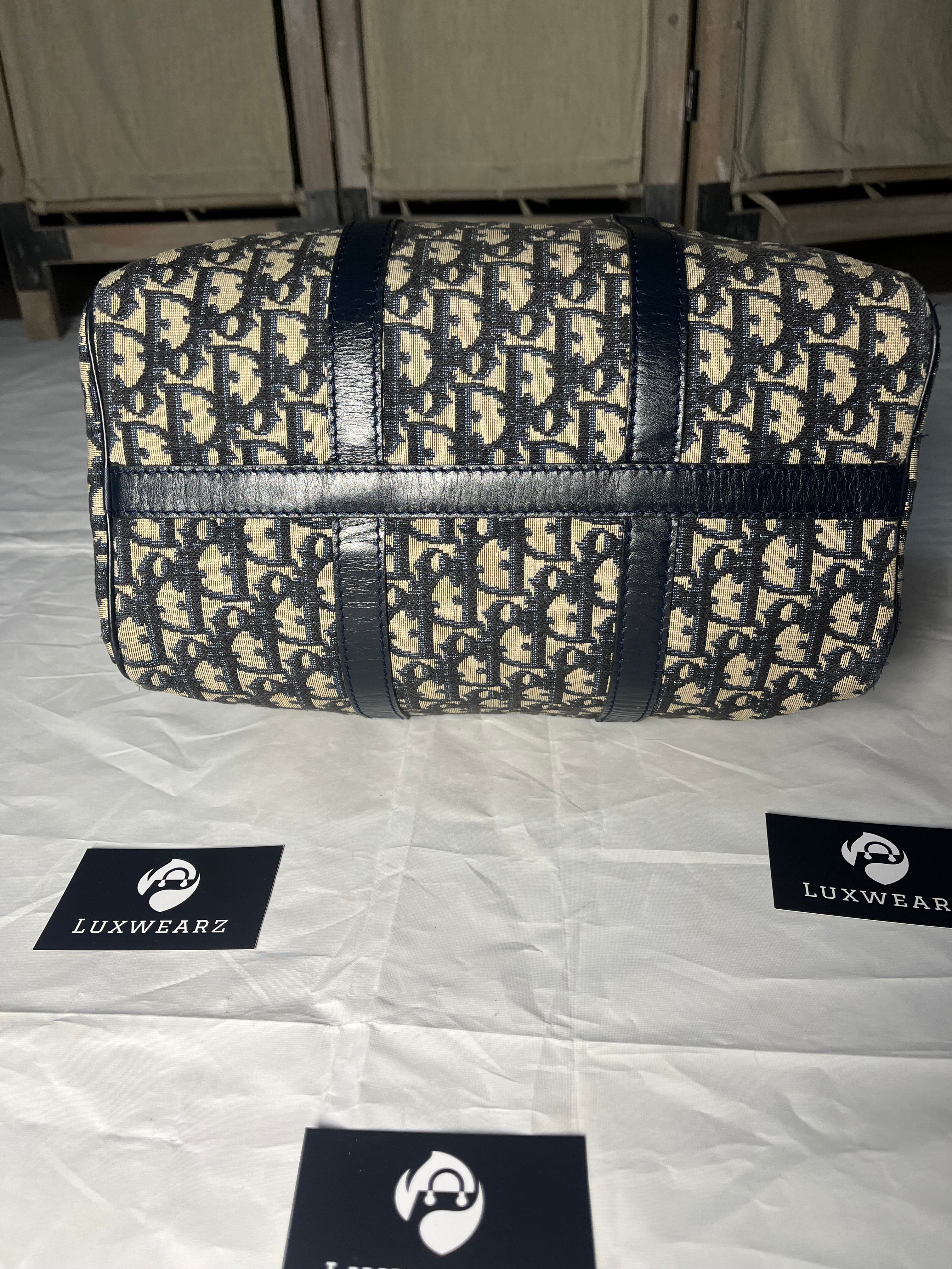 Christian Dior Boston 30