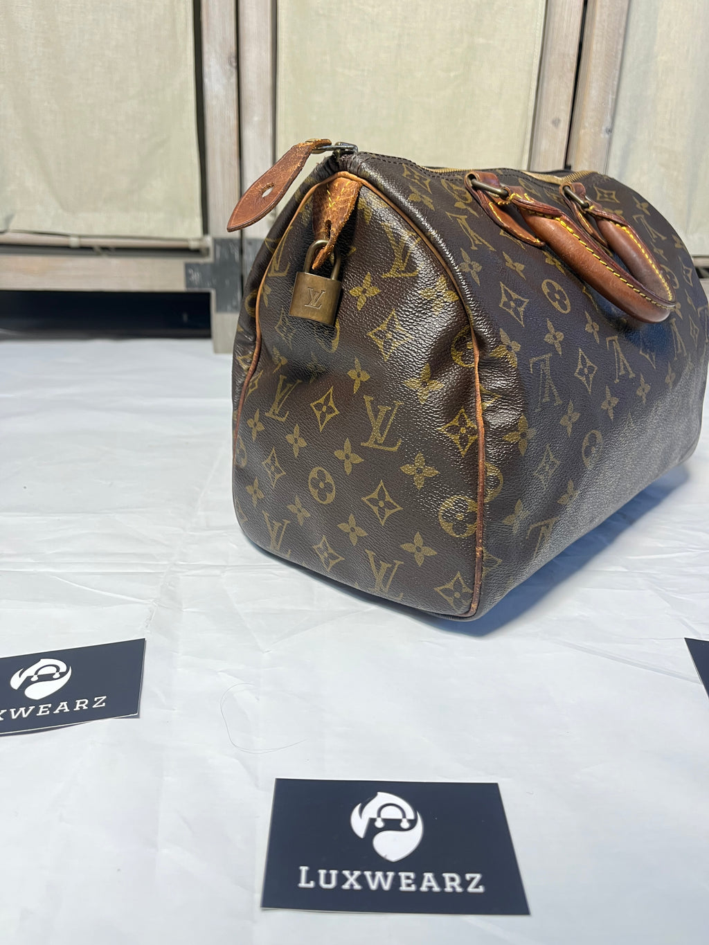 Louis Vuitton Speedy 30
