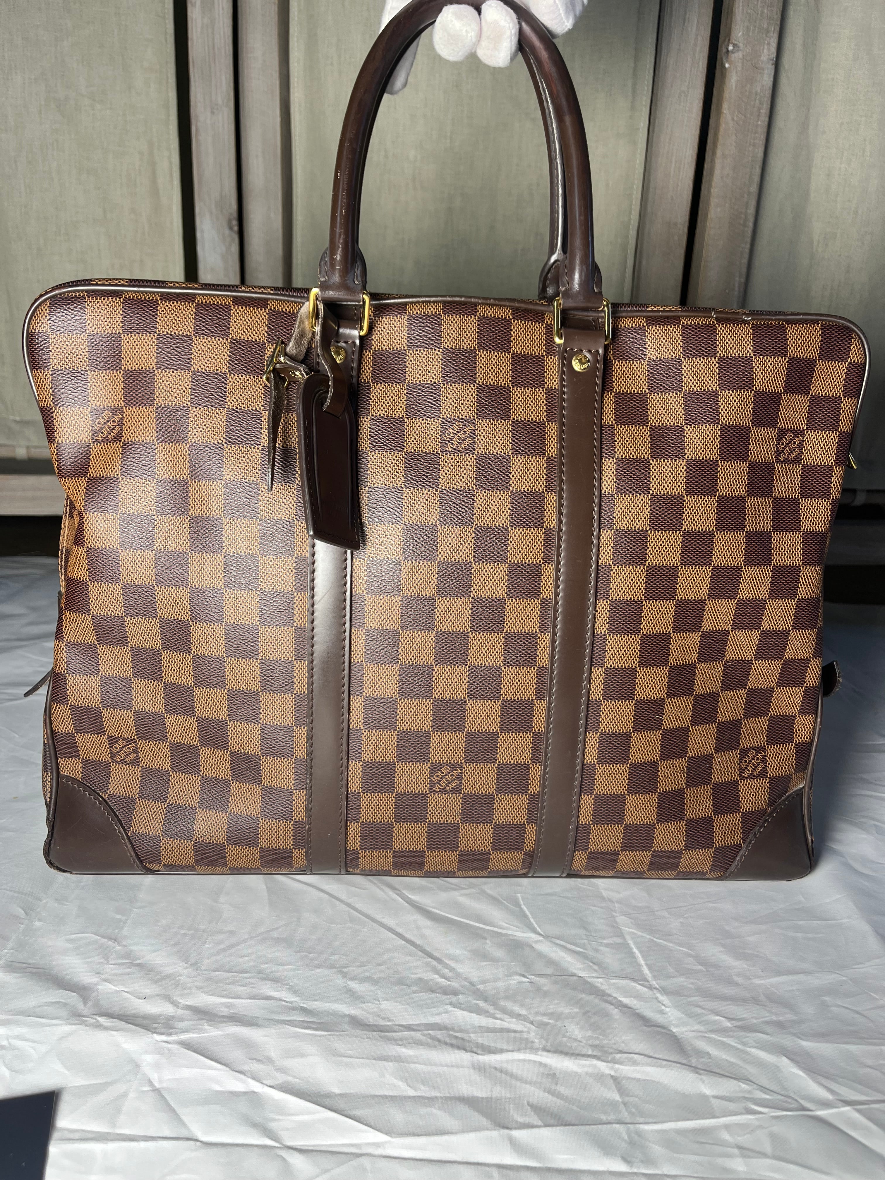 Louis Vuitton Damier Document Voyage