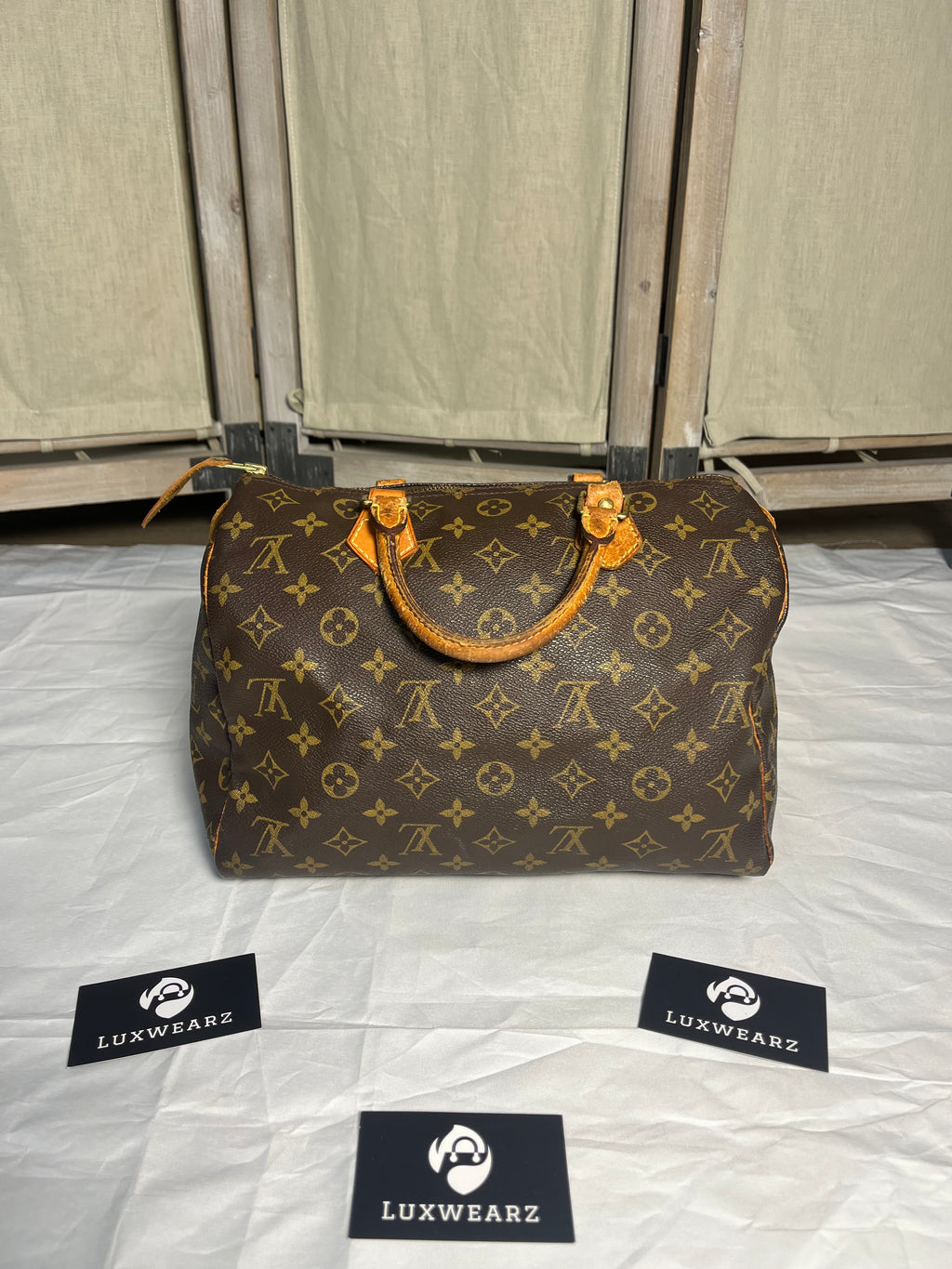 Louis Vuitton Speedy 30