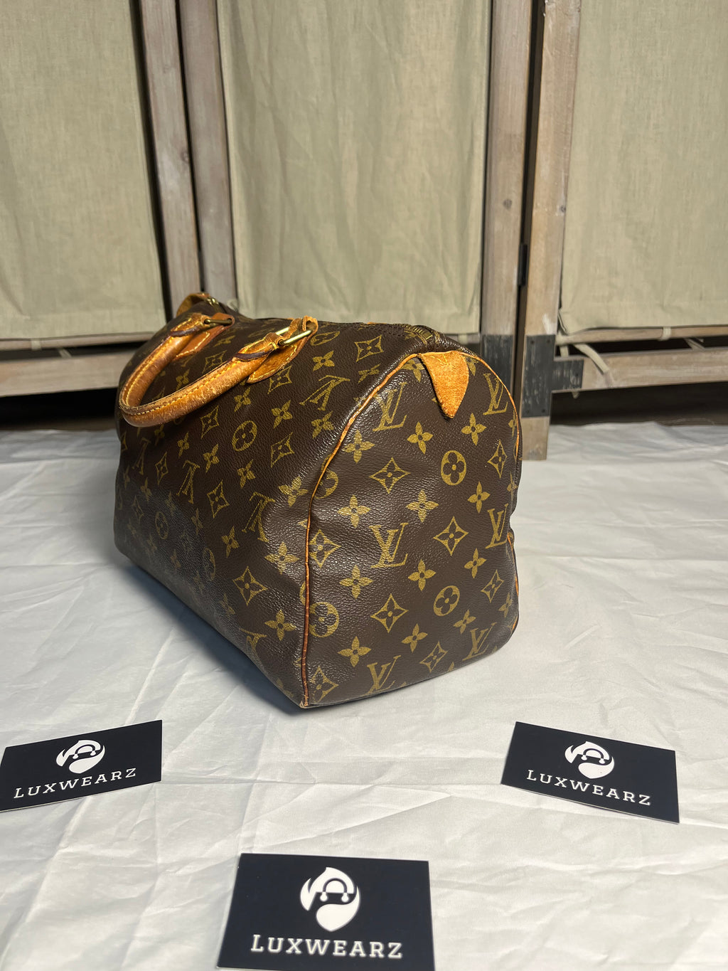 Louis Vuitton Speedy 30