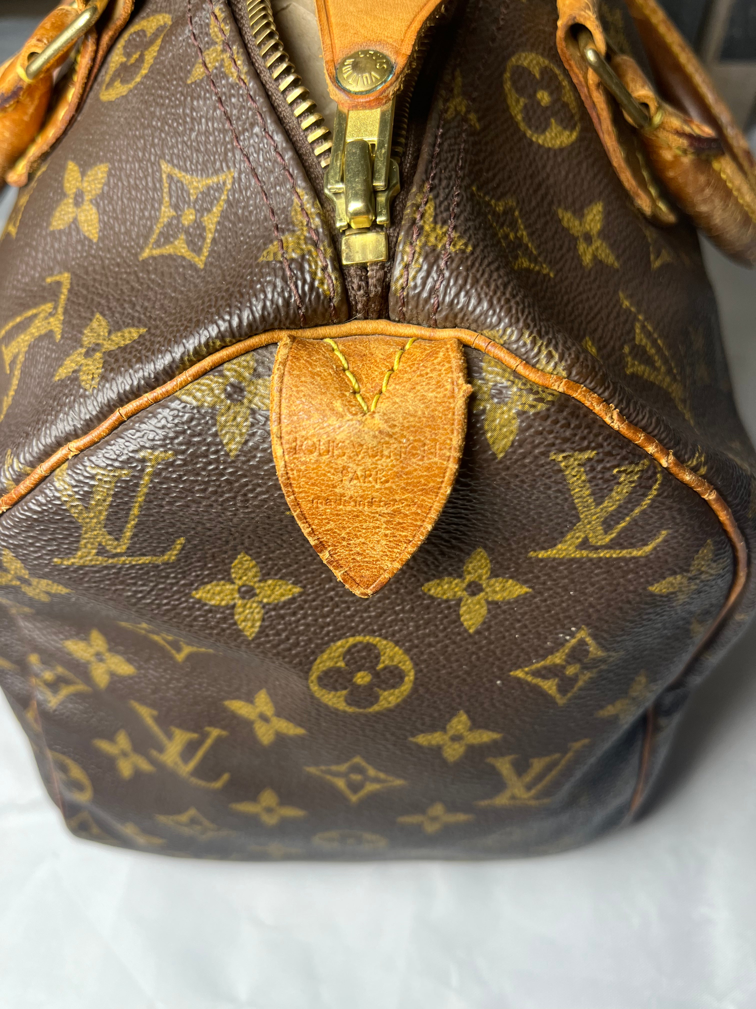 Louis Vuitton Speedy 30