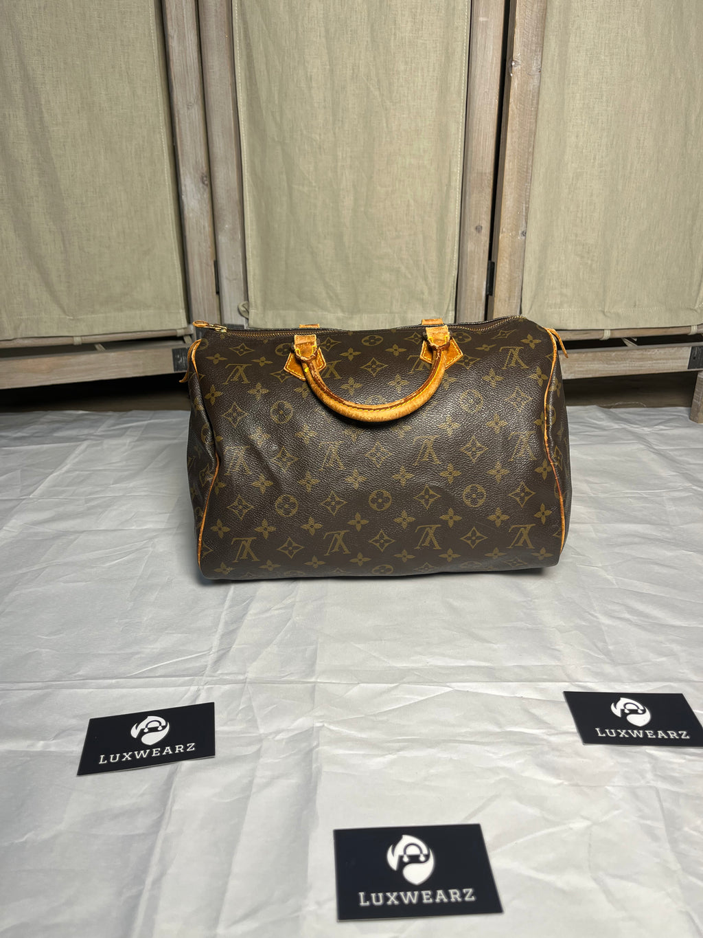 Louis Vuitton Speedy 30
