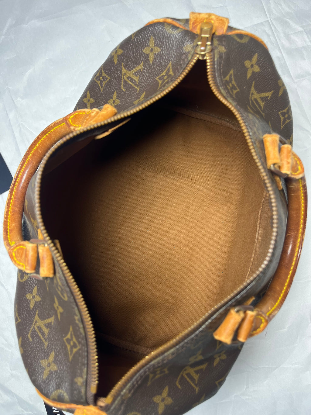 Louis Vuitton Speedy 30