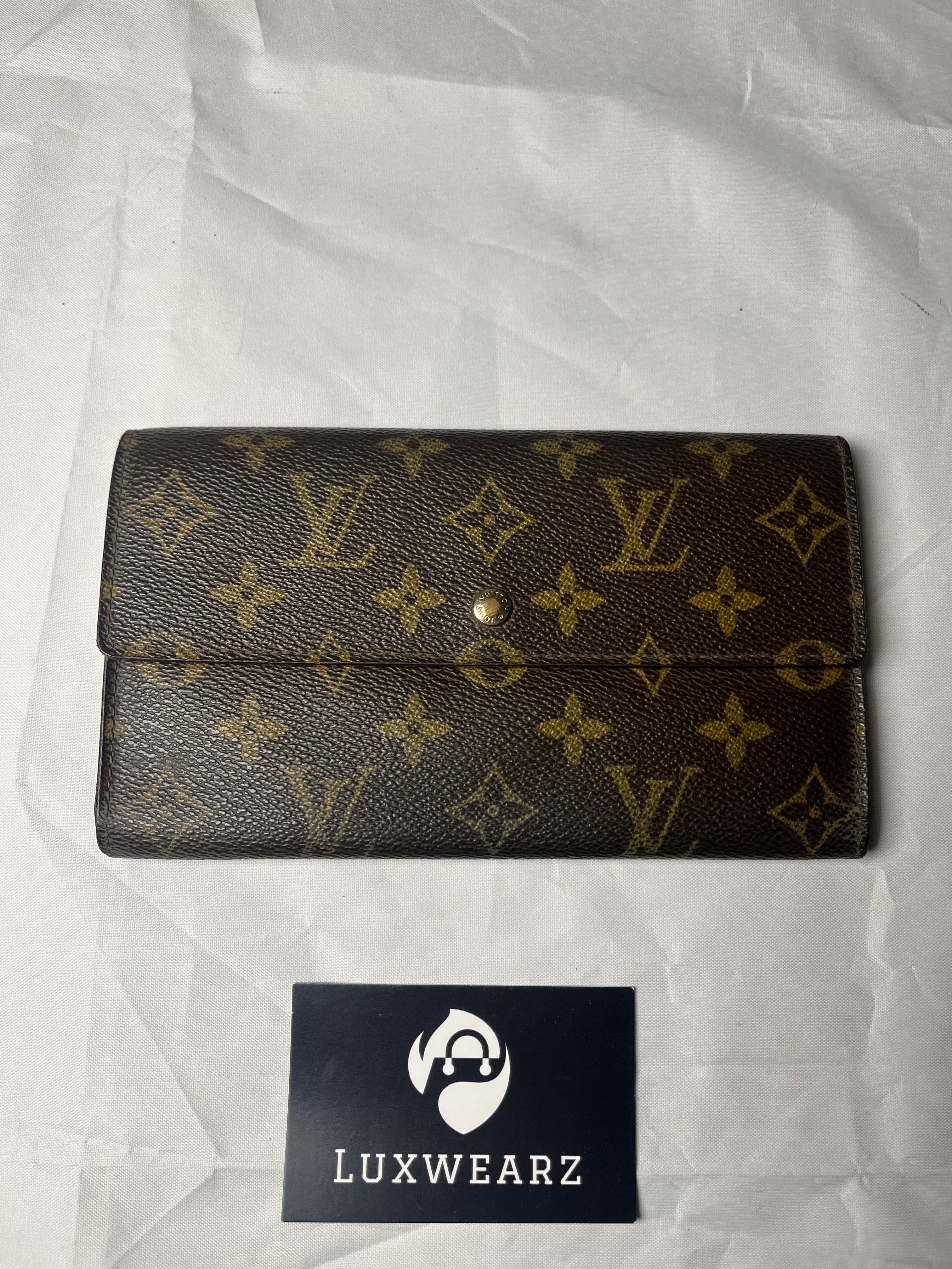 Louis Vuitton Porte Tresor Lommebok