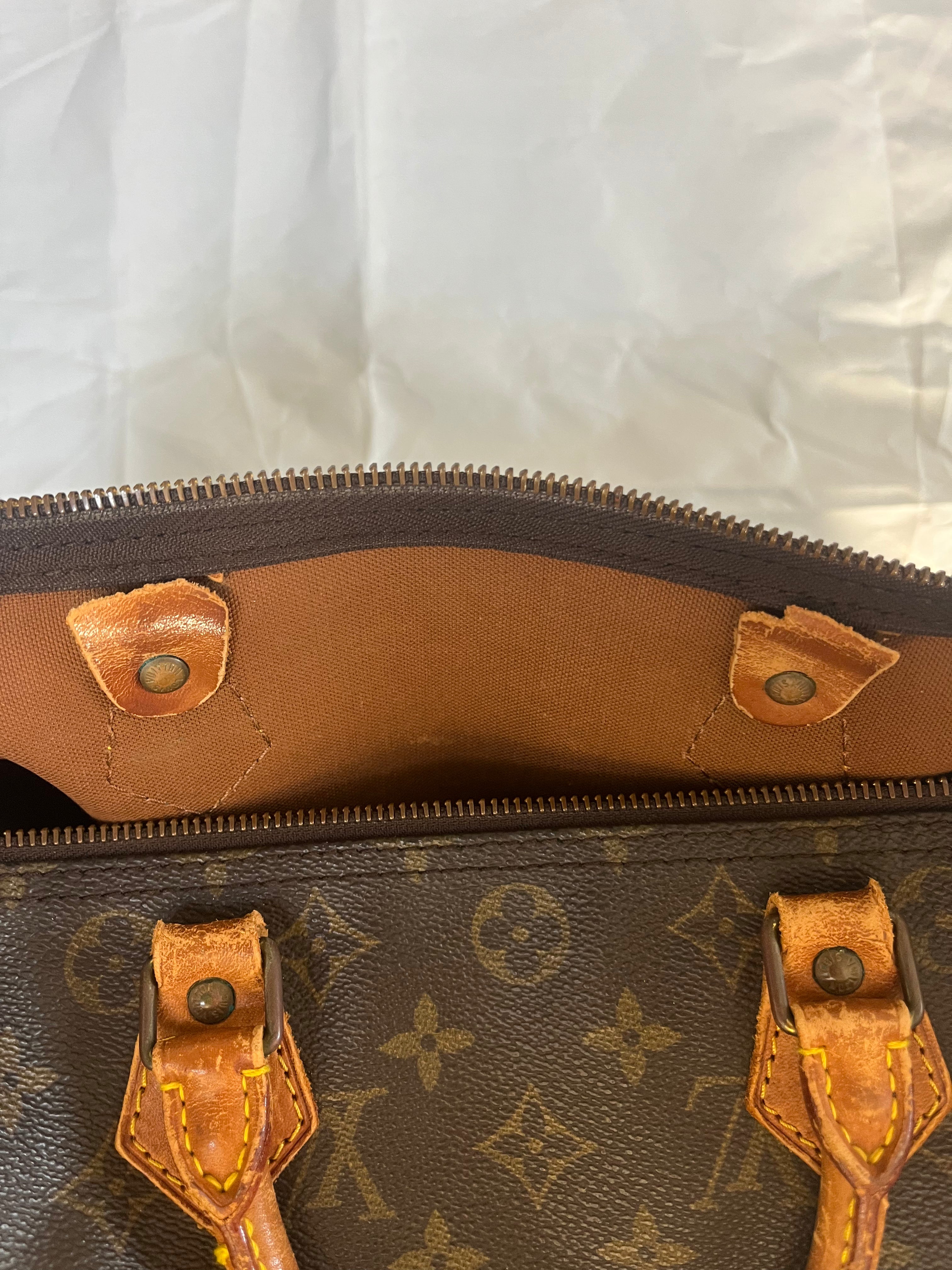 Louis Vuitton Speedy 30